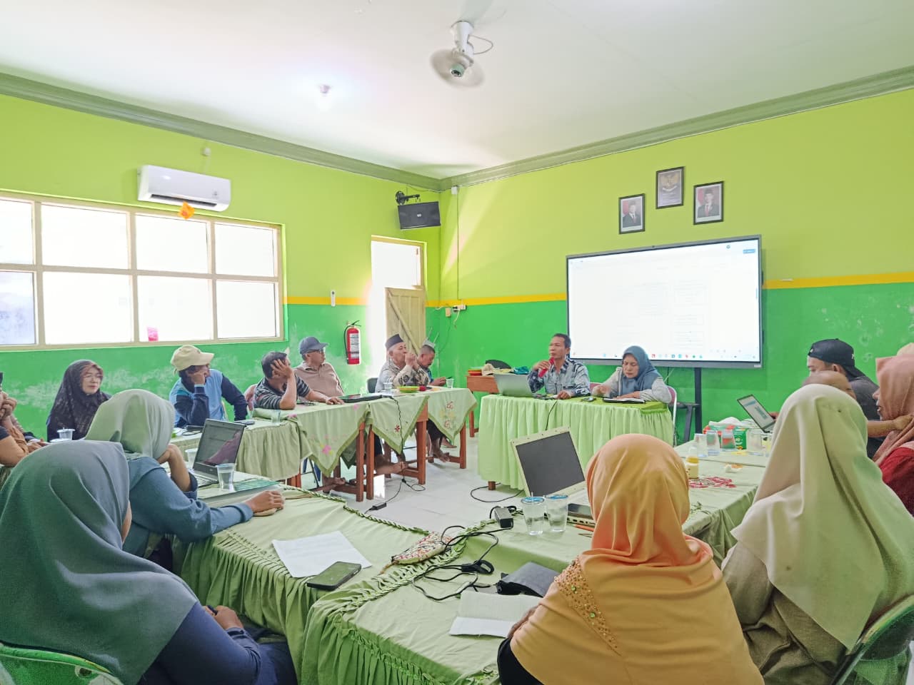 Rapat Guru MI Ihyaul Islam Bolo Matangkan Persiapan Tahun Ajaran 2026/2027